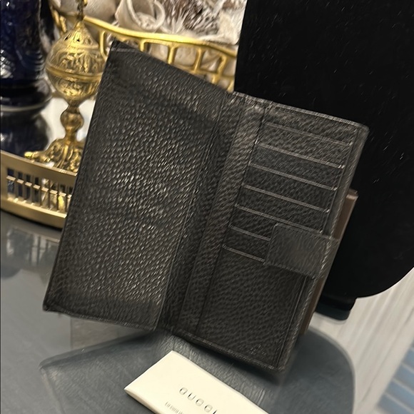 Gucci Brown Leather with Bamboo Turn Lock BiFold Wallet - Picture 8 of 13